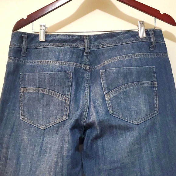 Cabi Jeans Medium Wash Straight Leg Mid Rise Denim Jeans Sz 8 - Picture 6 of 8
